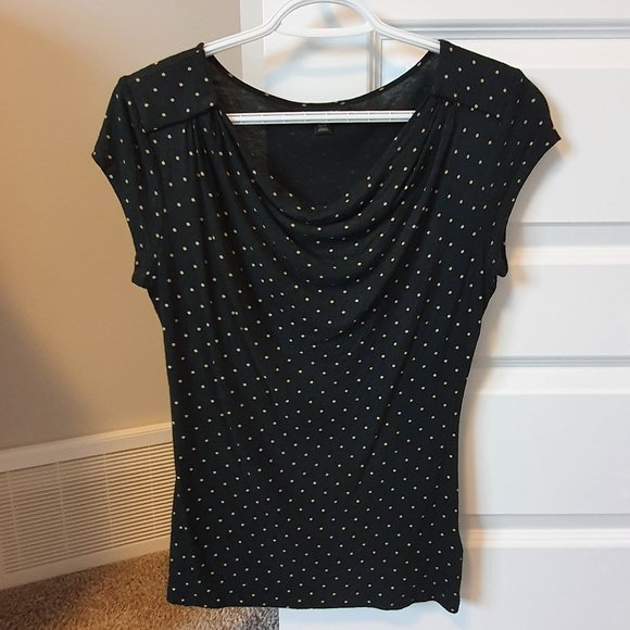 Banana Republic - cowl neck short sleeve tee (size XS) - Picture 1 of 2